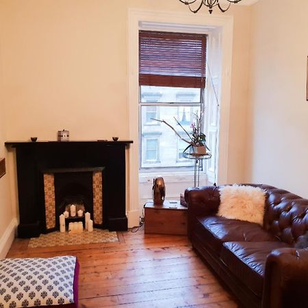 Bright 1 Bedroom Apartment Near City Centre Edinburg Exteriör bild